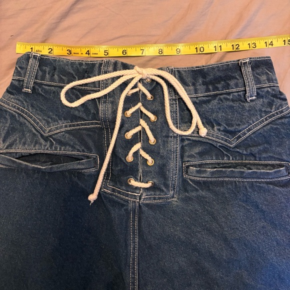 Rudy Jude Lace Back Big Jeans - Picture 5 of 10